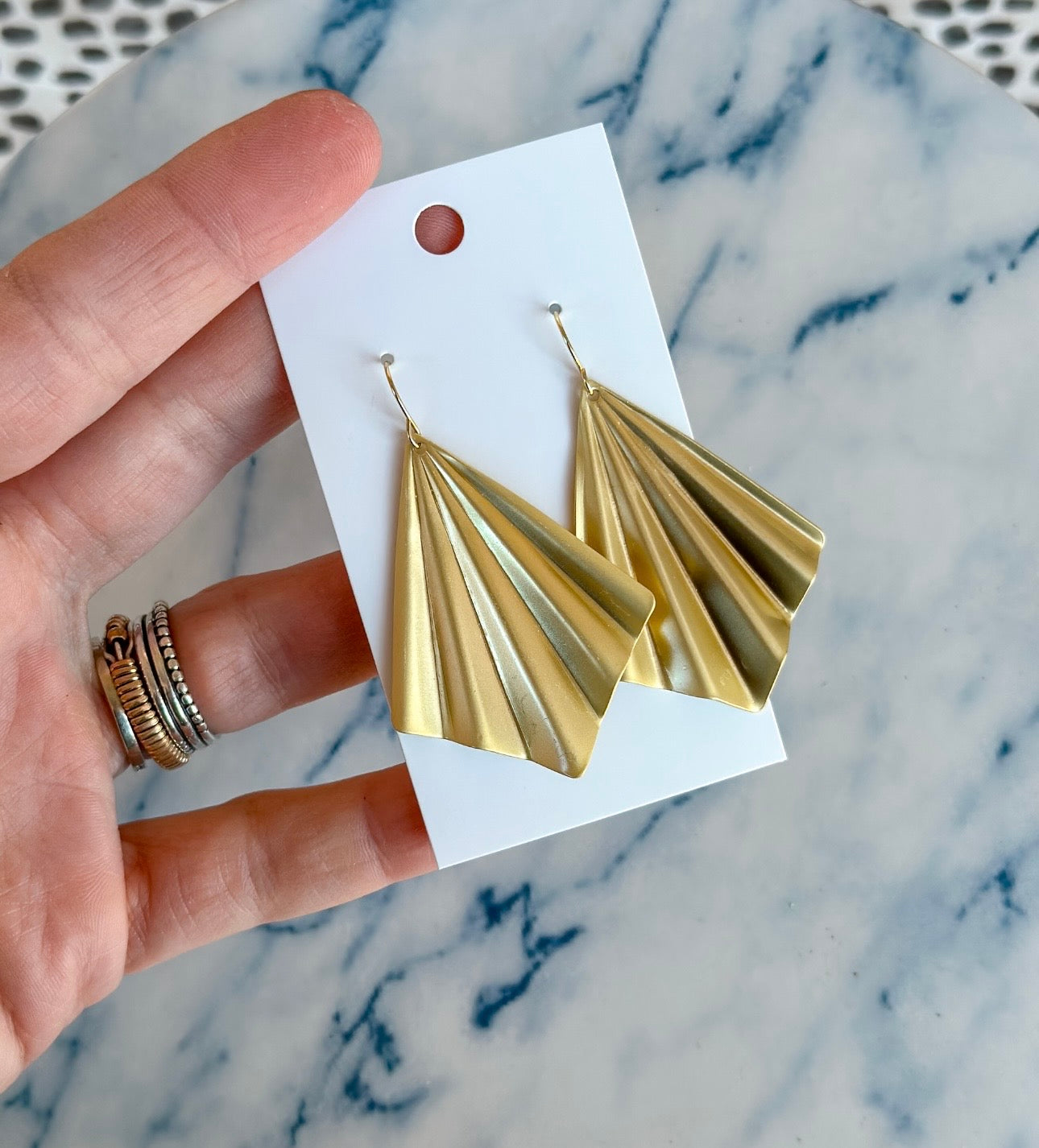 Gold fan