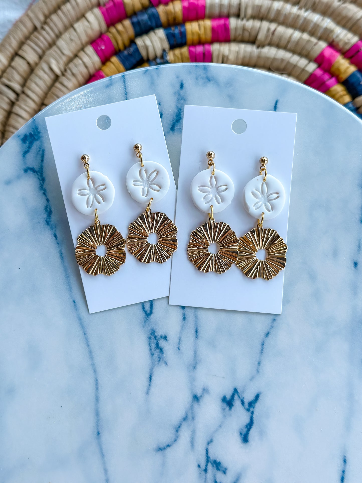 Sand Dollar and Gold