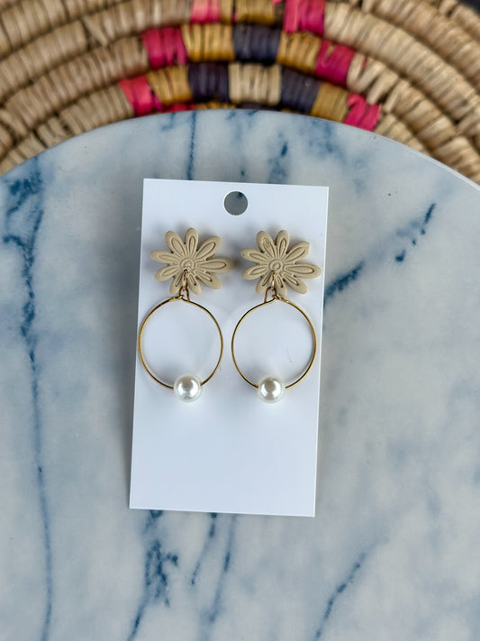 Flower and Pearl