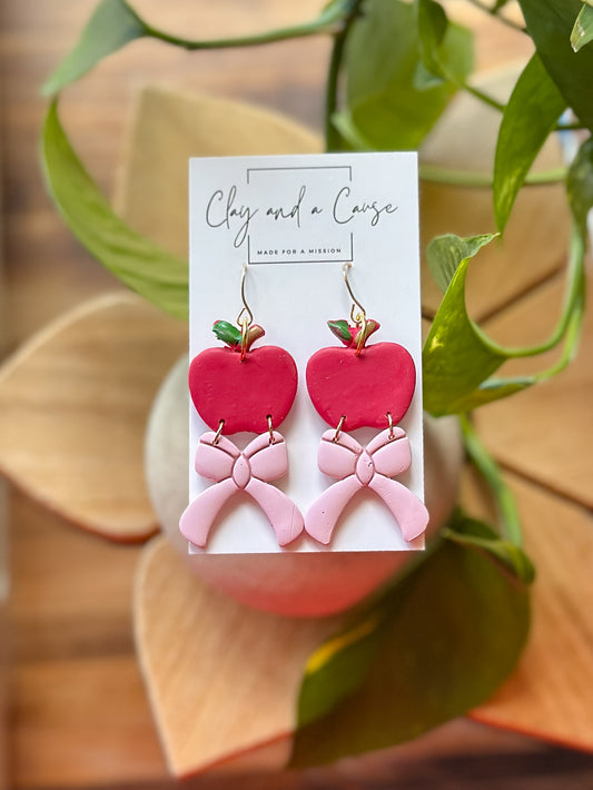 Apple bow